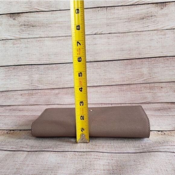 Kate Spade Leather Saffiano Phoenix Mikas Pond Tri-Fold Wallet Color Porcini - Picture 13 of 16